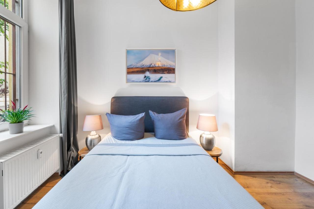 Boediker Loft, 3 Bedroom App With 2 Bath In Friedrichshain Up To 9 Appartement