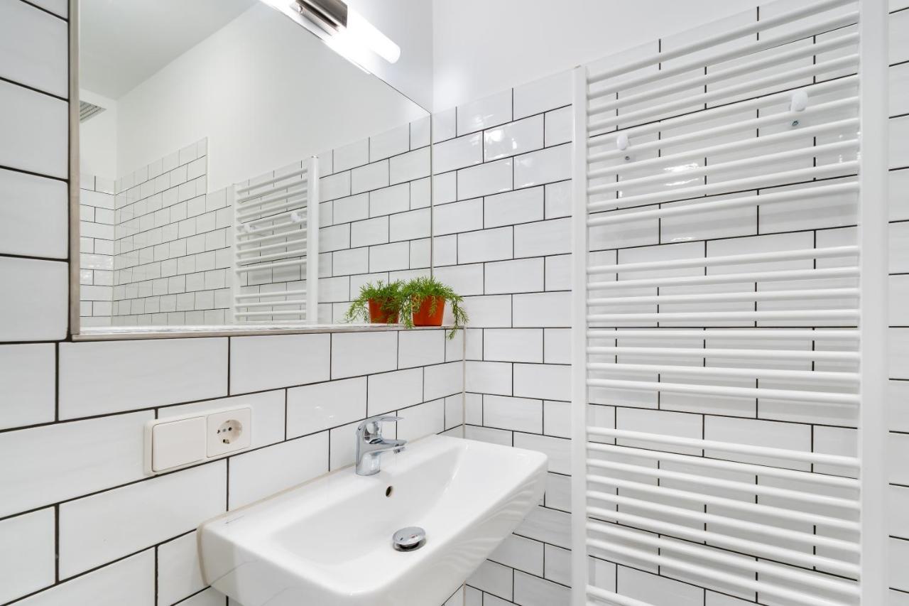 Boediker Loft, 3 Bedroom App With 2 Bath In Friedrichshain Up To 9 * Berlin